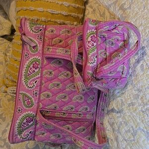 2 Vera Bradley Med and small Pink Paisley Quilted bag